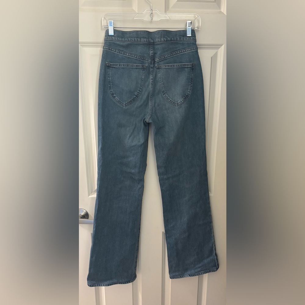 Veronica Beard Crosbie High Rise Wide Leg Jeans, Medium Wash, Size 26 - Picture 5 of 10
